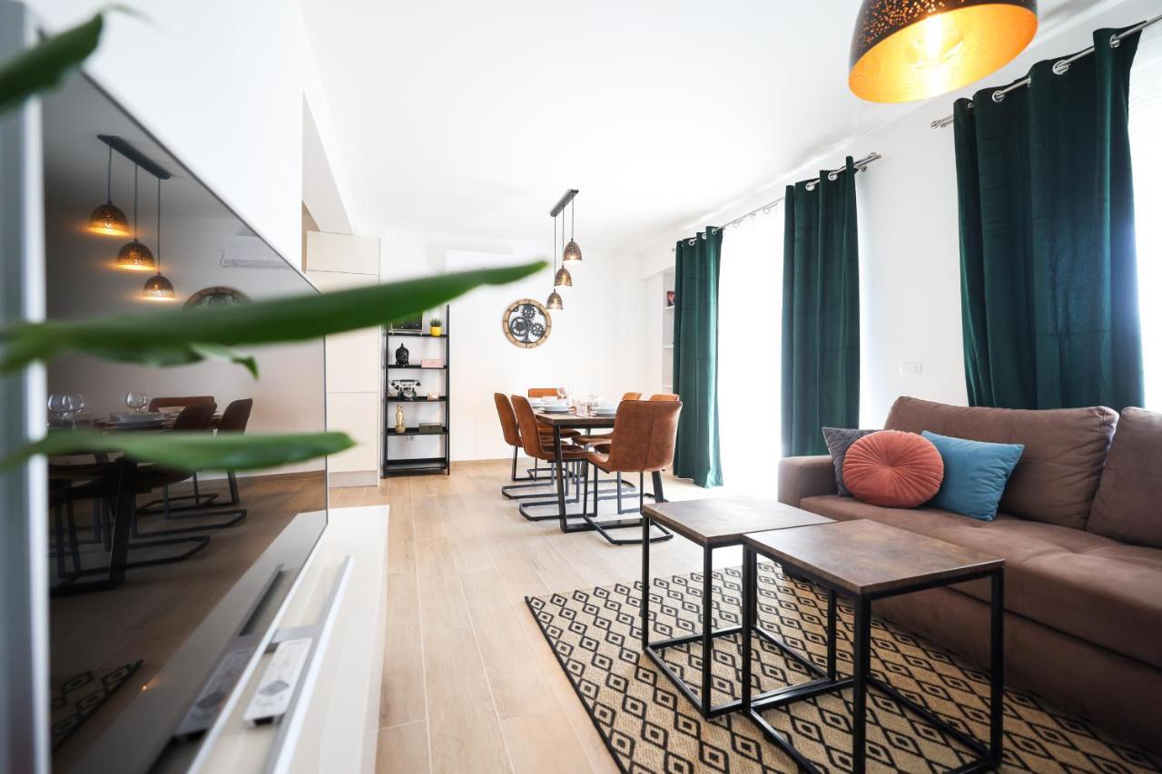 Golden Sunset Luxury Apartment Ζαντάρ Εξωτερικό φωτογραφία