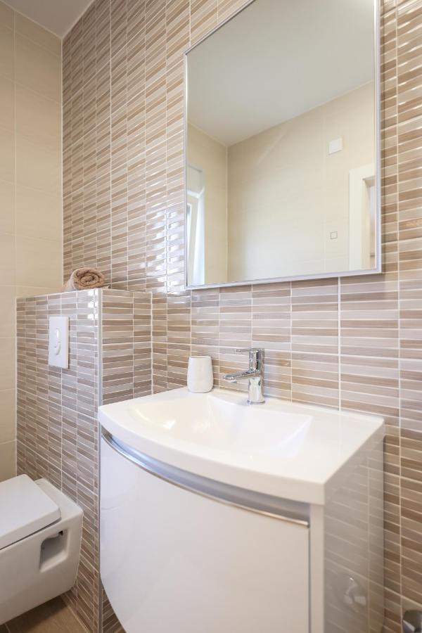 Golden Sunset Luxury Apartment Ζαντάρ Εξωτερικό φωτογραφία