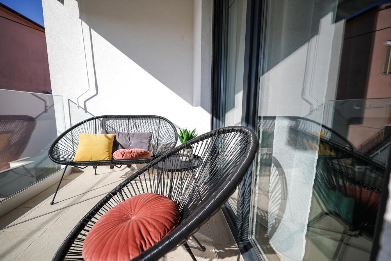 Golden Sunset Luxury Apartment Ζαντάρ Εξωτερικό φωτογραφία